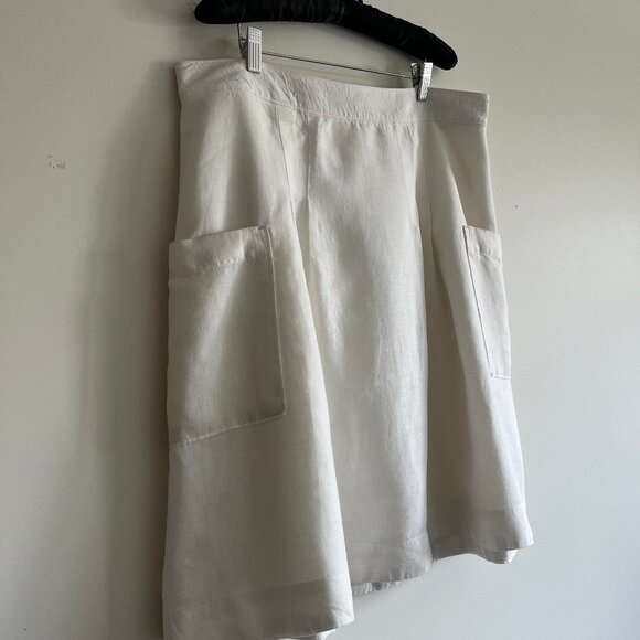 Skirt by UK brand White Stuff - Picture 2 of 6